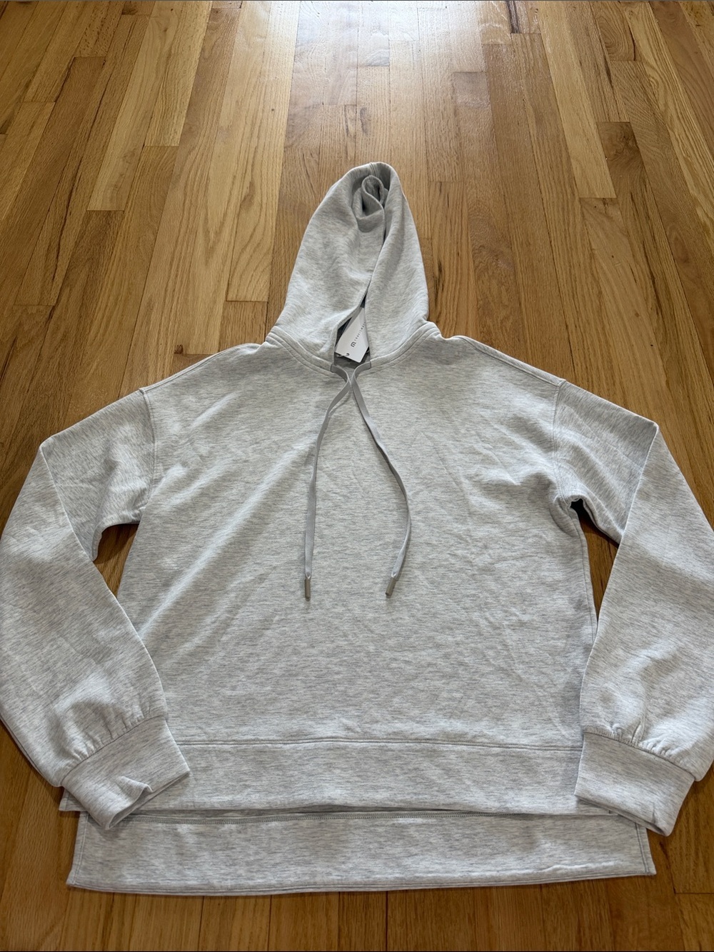 NWT Travis Mathew Light Grey Skyloft Soft Hoodie Sz XS
